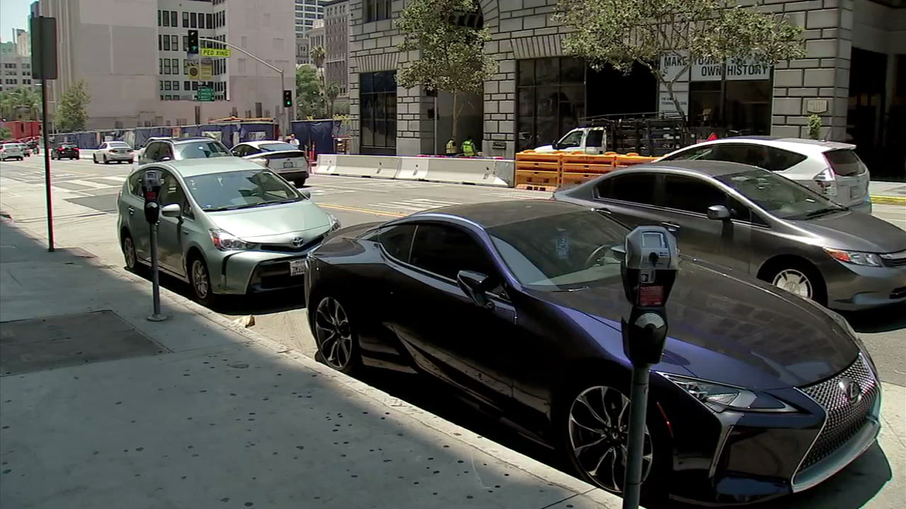 LA drivers spend 85 hours a year searching for parking