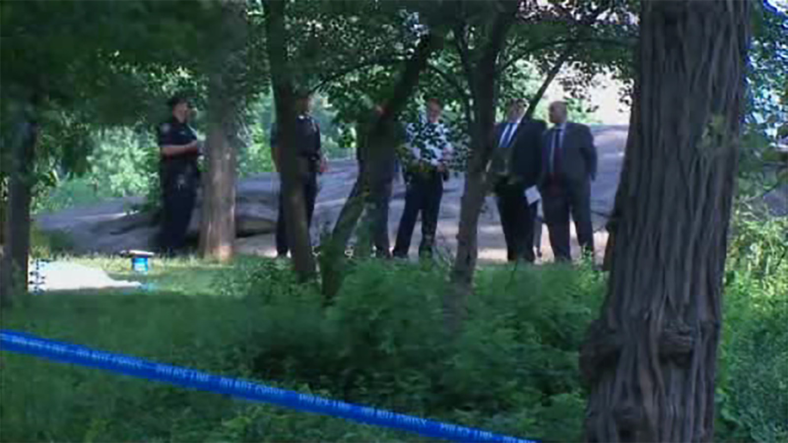 Woman's body found on rock in Central Park - ABC7 New York