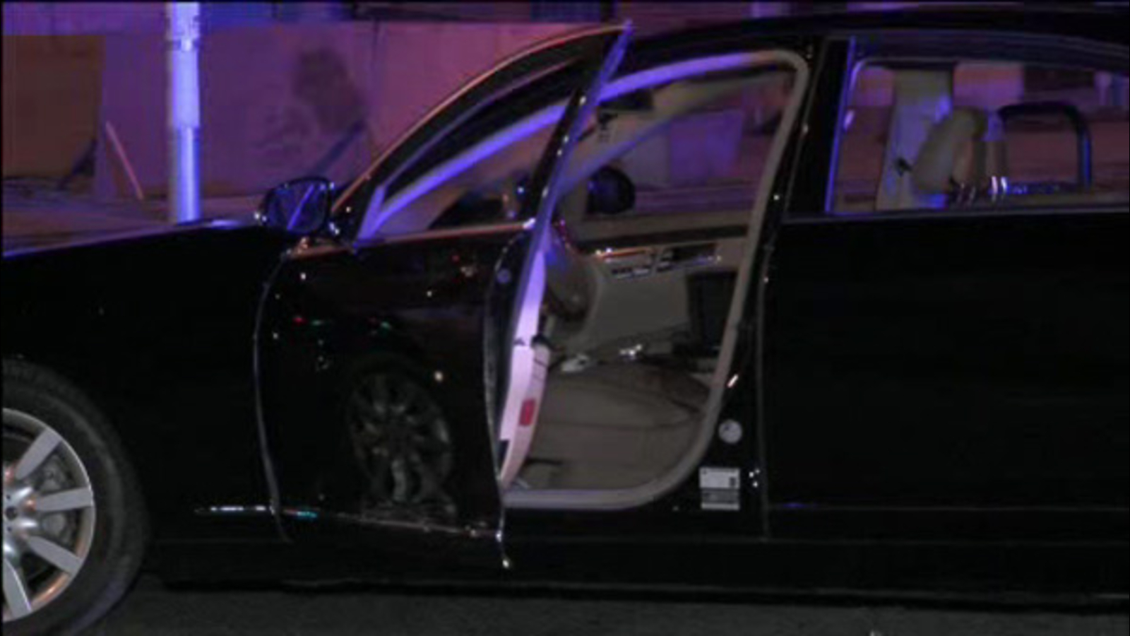 Man in car shot in Strawberry Mansion - 6abc Philadelphia