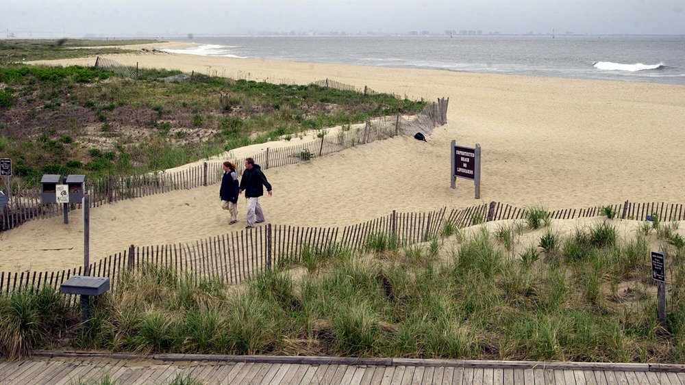 12-year-old girl pulled from surf at New Jersey shore beach dies
