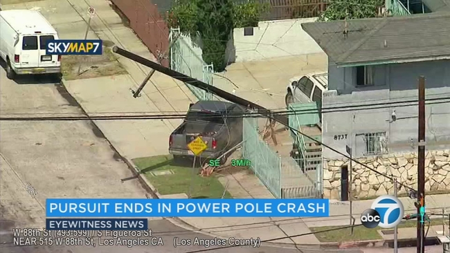 Reckless driving suspect slams into power pole at end of South LA chase ...