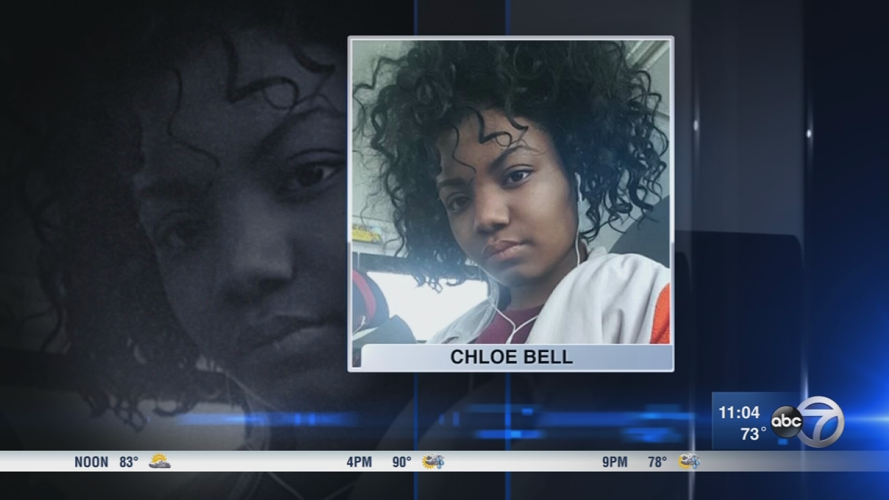 Teen killed while answering door in Hammond