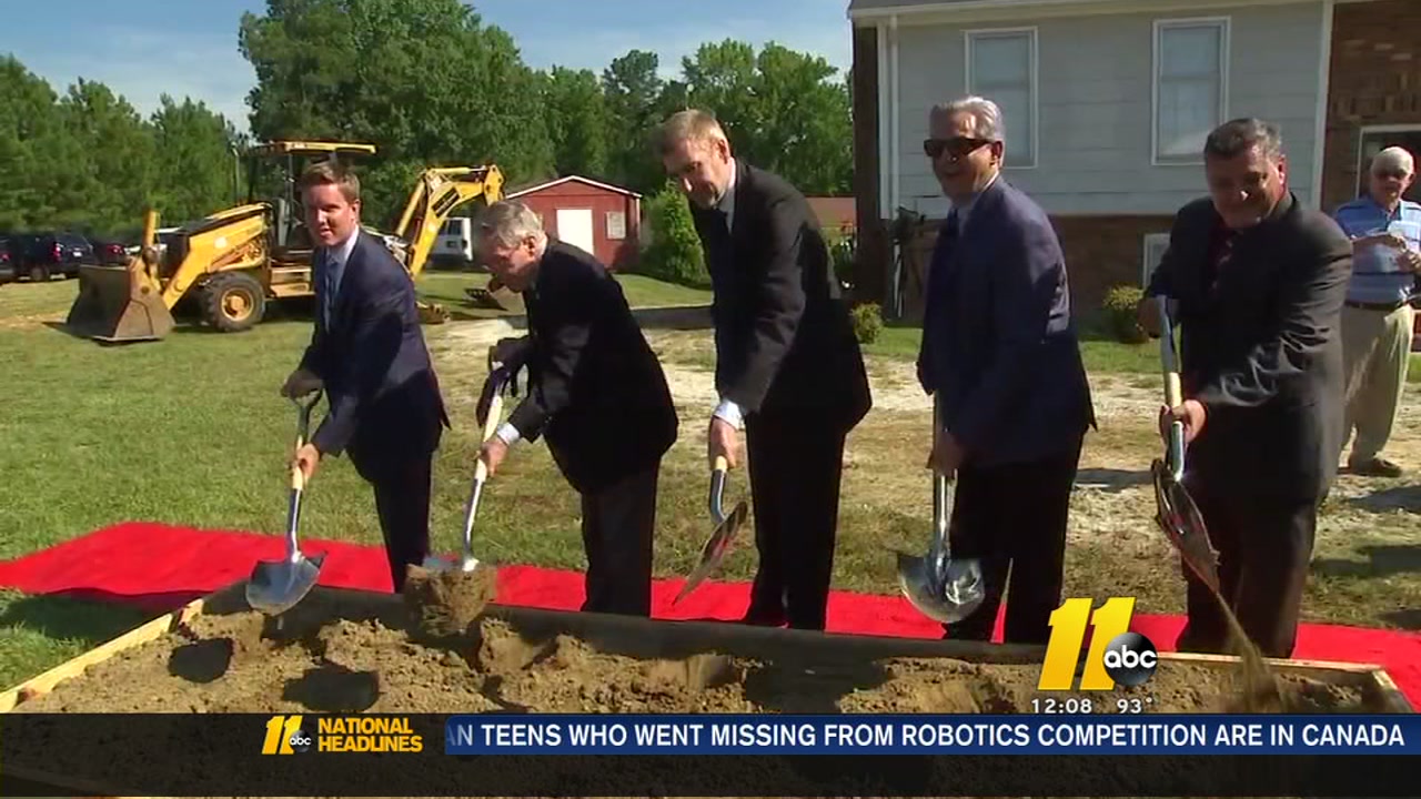 Publix groundbreaking held in Cary
