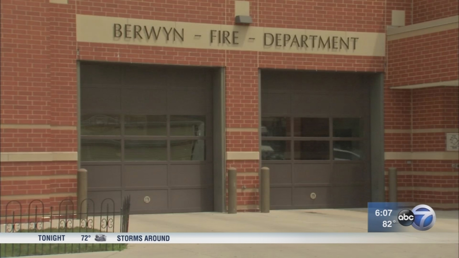 Berwyn firefighter recovering after being robbed, shot in West Town