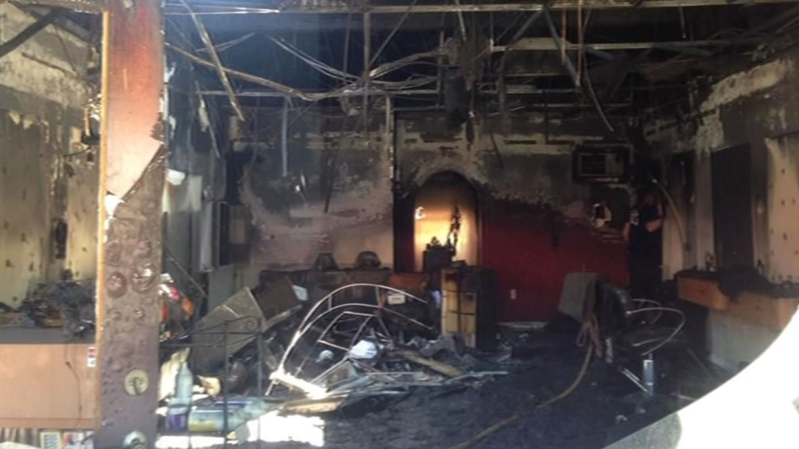 Two Alarm Fire Destroys Stylist Hair Salon Damages Nail Salon In San Leandro Abc7 San Francisco Two Alarm Fire Destroys Stylist Hair Salon Damages Nail Salon In San Leandro Abc7 San Francisco