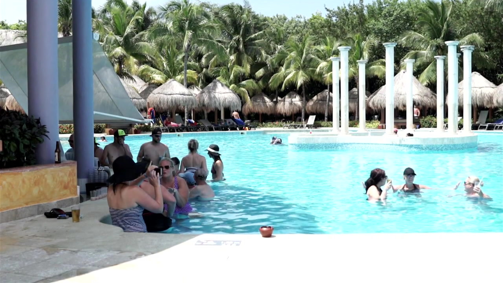 New concerns over tainted alcohol at allinclusive resorts in Mexico