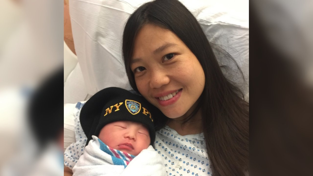 Widow of slain NYPD officer gives birth to baby girl