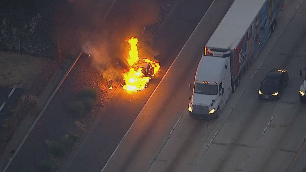 Car fire on I-5 in Commerce leads to major backup
