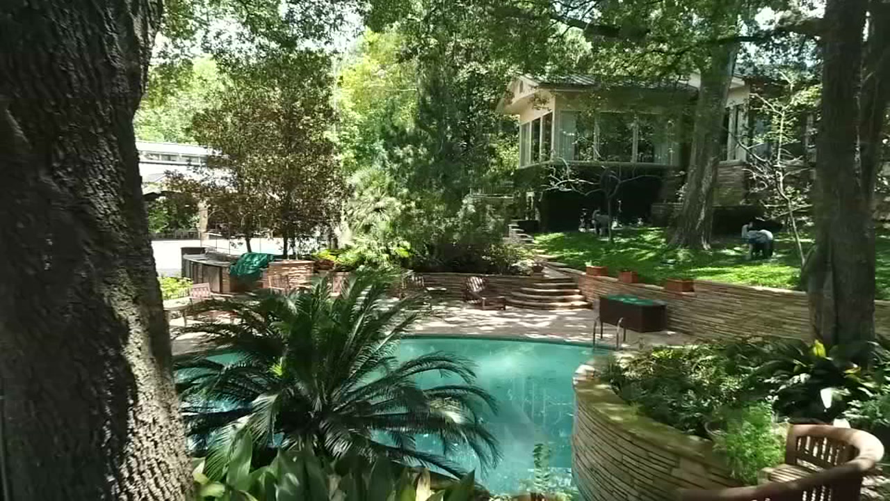 Check out this amazing country club style home