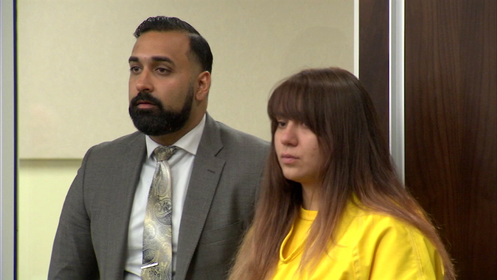 Driver who livestreamed fatal crash kicked first responders