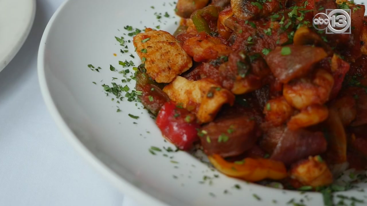 Tony Mandolas embraces restaurant weeks with love