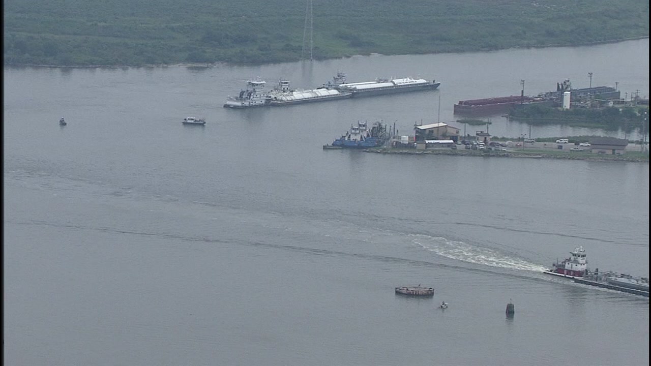 Vessel now free at mouth of San Jacinto River