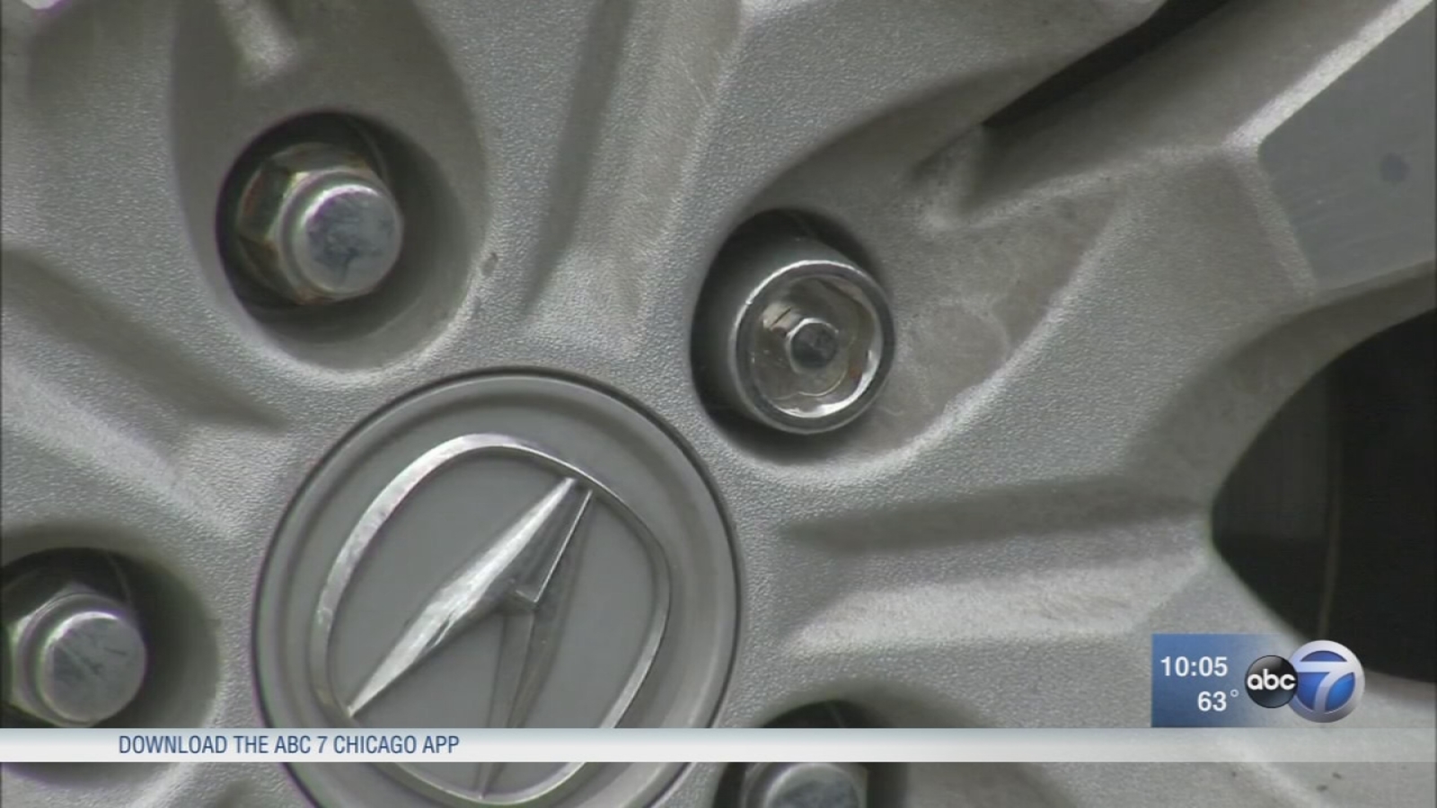 Police warn of tires, rims stolen from vehicles in Metra parking lots