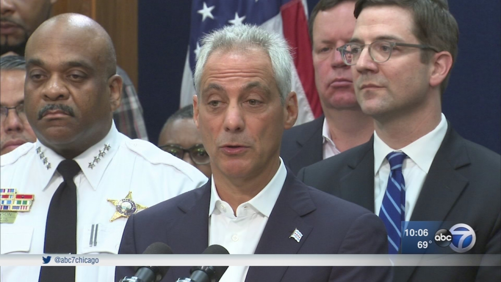 Chicago to file lawsuit against Justice Department over sanctuary ...