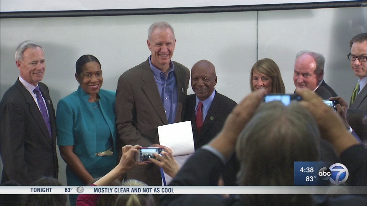 Illinois teens allowed register as organ donors