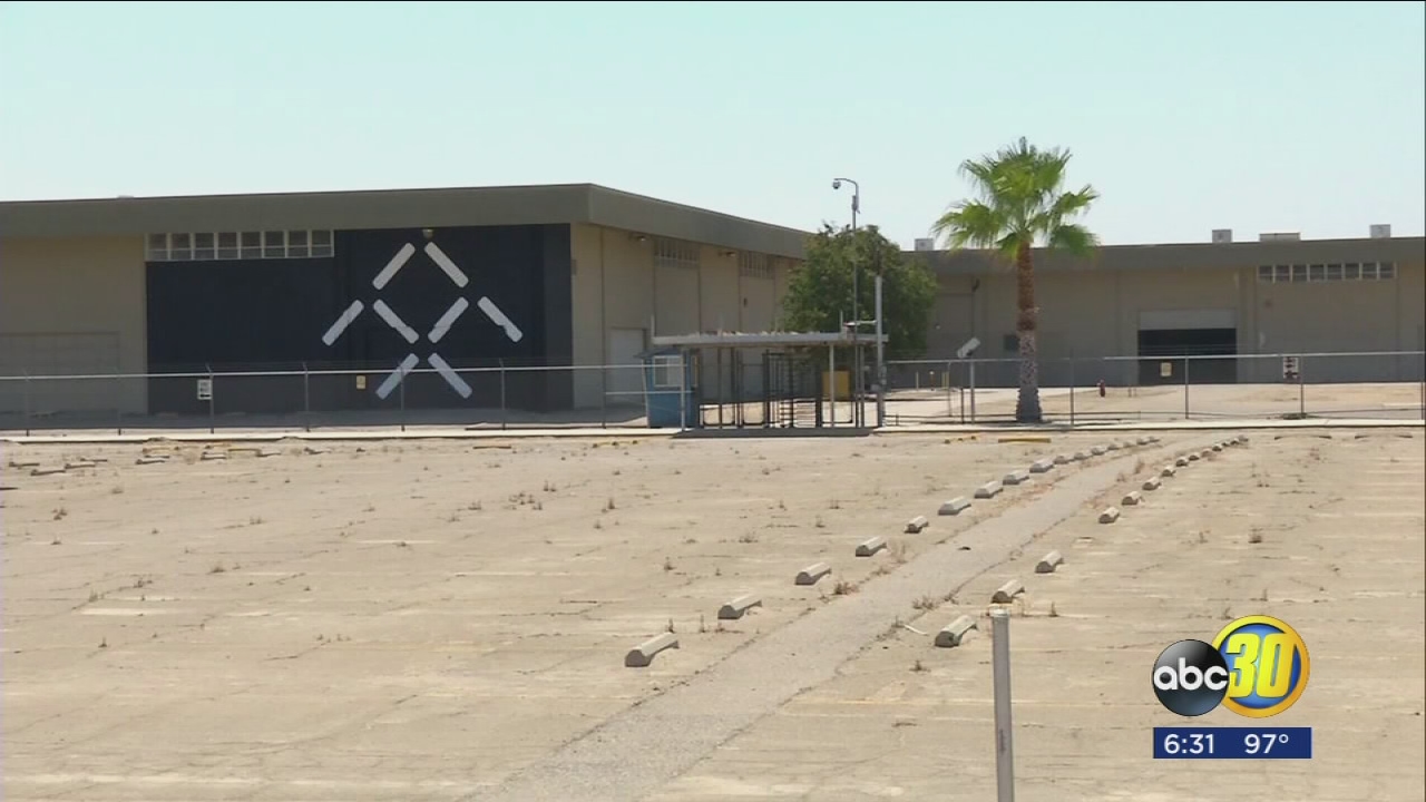 Electric car company to create hundreds of jobs with new Hanford plant