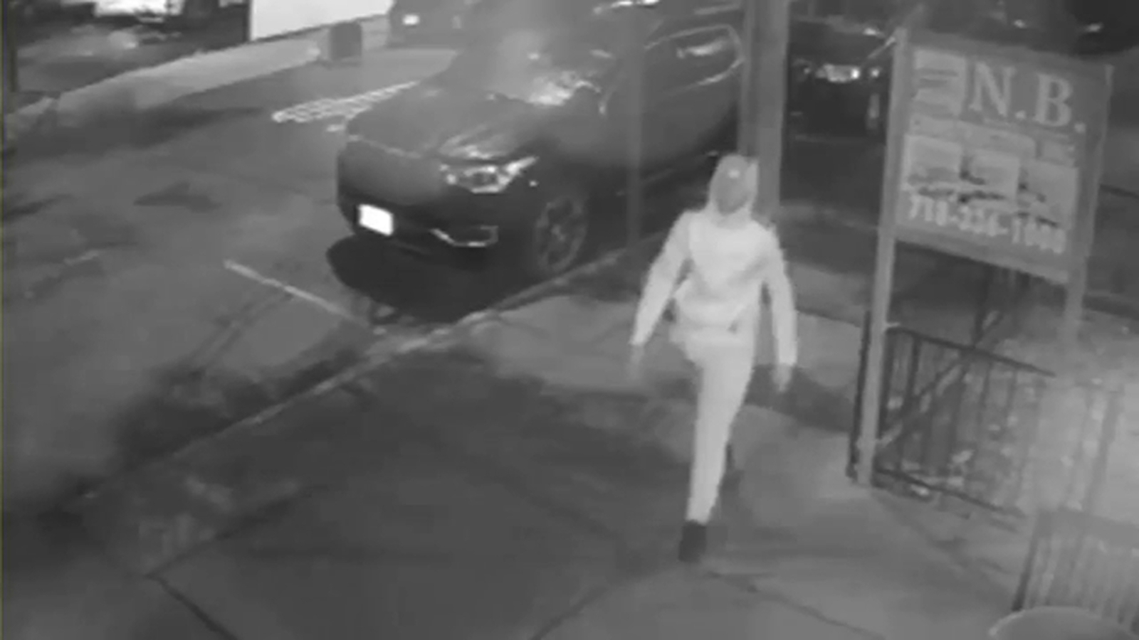Police search for suspect in series of armed robberies in Gravesend ...