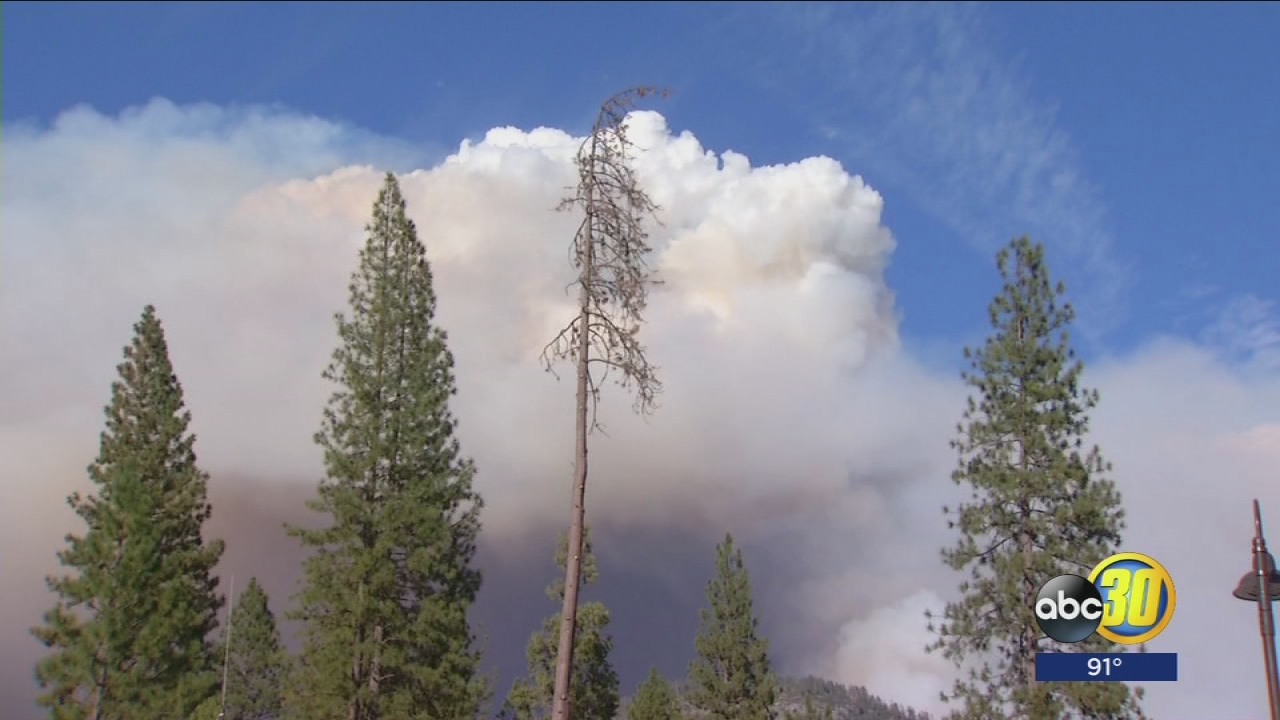 Smoke from South Fork Fire blankets Yosemite National Park