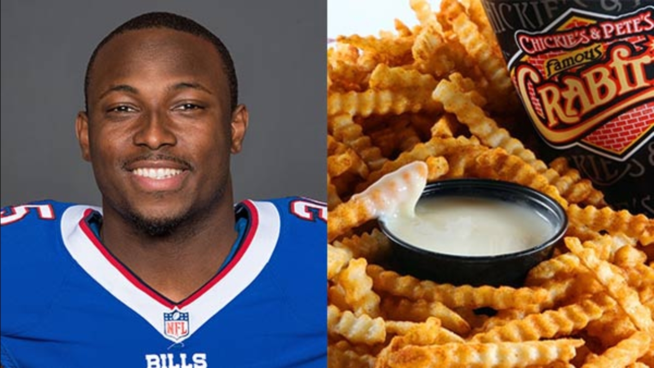LeSean McCoy orders 200 cheesesteaks, crab fries from Chickie's & Pete