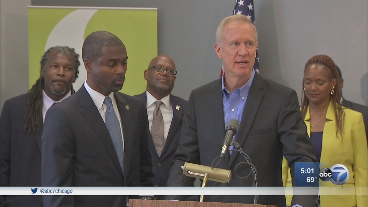 4 Rauner staffers resign