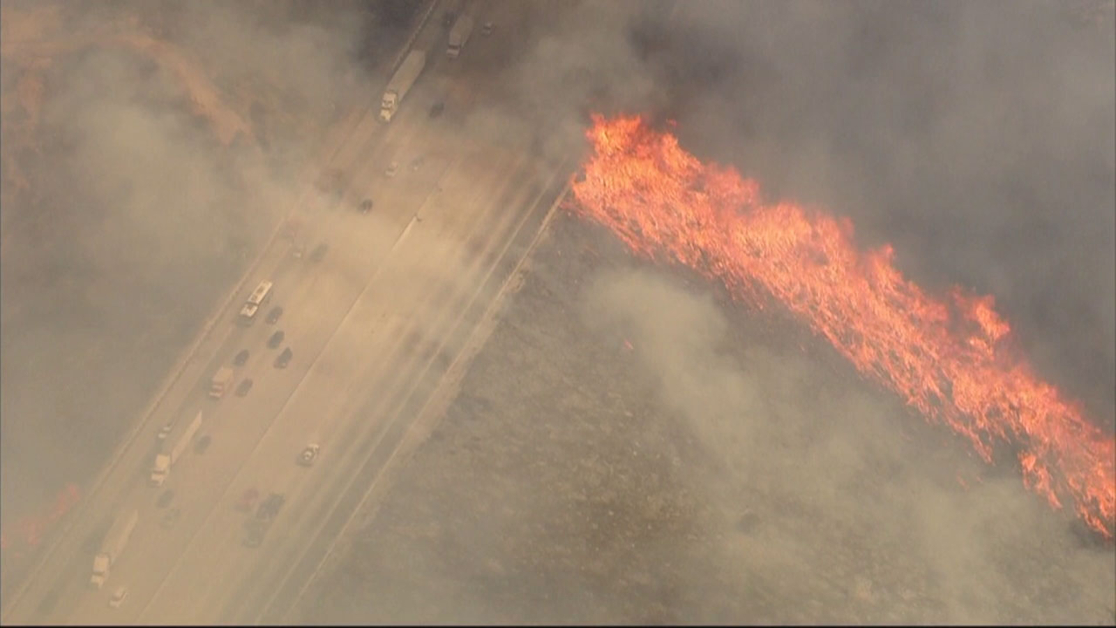 La Tuna Fire Analysis from the front lines ABC7 Los Angeles