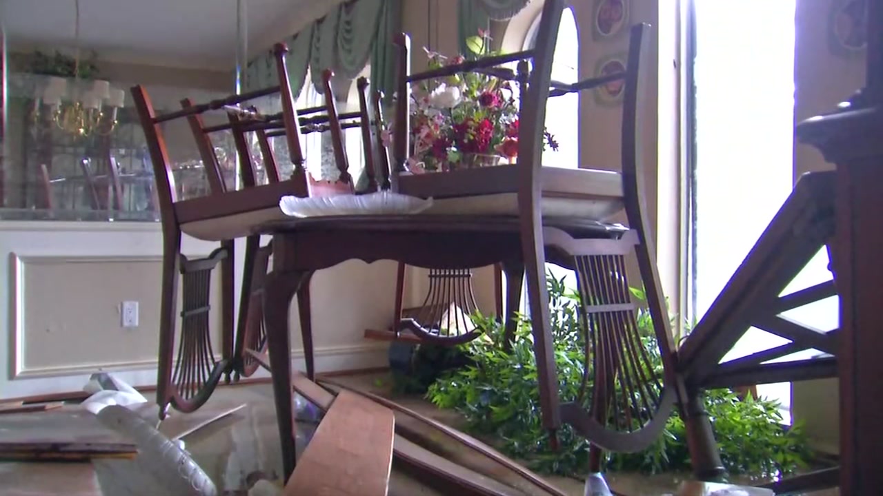 Steps on how to recover heirlooms damaged in flood