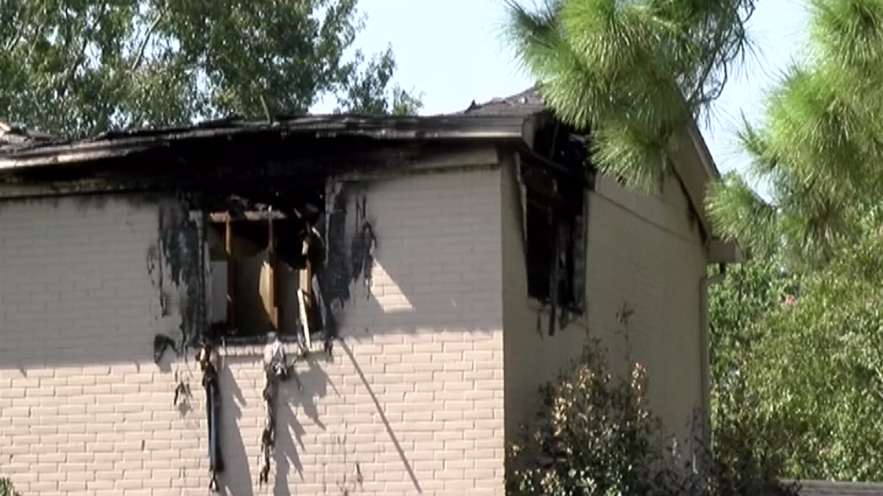 House fire kills 3 in NW Harris Co.