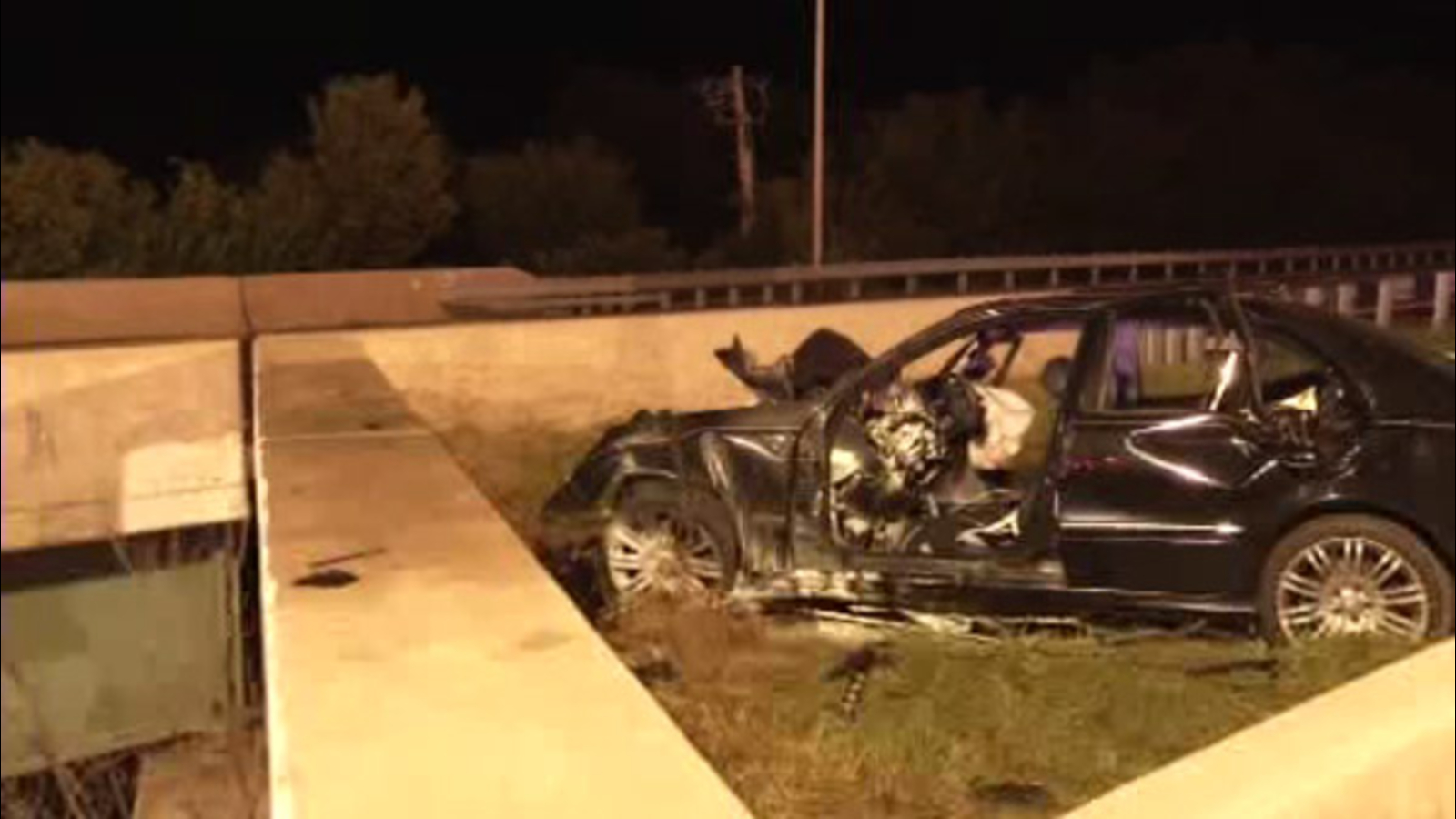 Driver dies after fiery wrong way crash in Delaware - 6abc Philadelphia