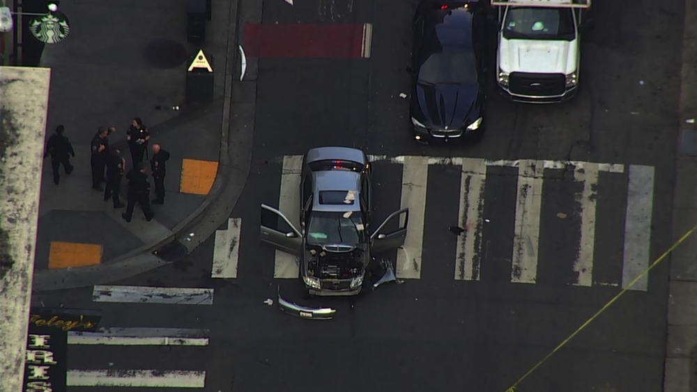 Police activity prompts O'Farrell Street to shut down in San Francisco