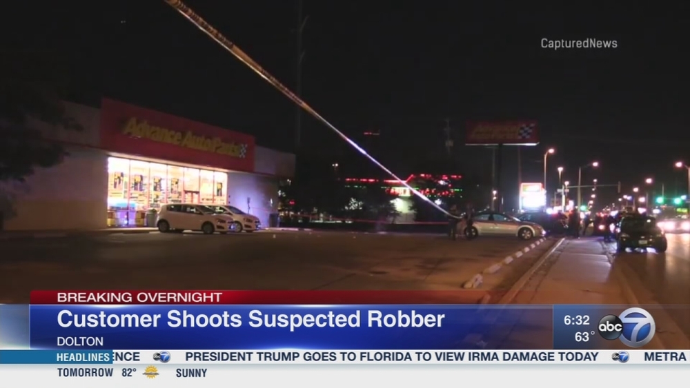 Customer shoots suspected robber in Dolton