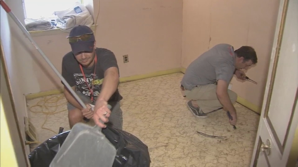 Jewish Federation, Habitat for Humanity make over NE Phila. home