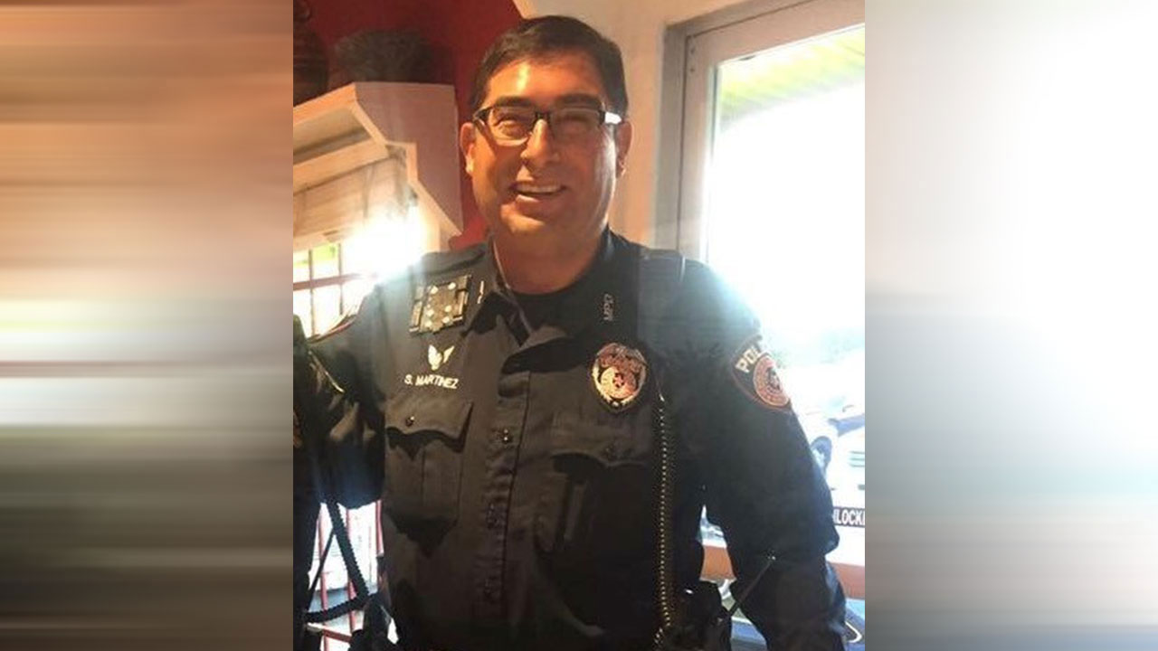 METRO officer dies 10 days after violent crash