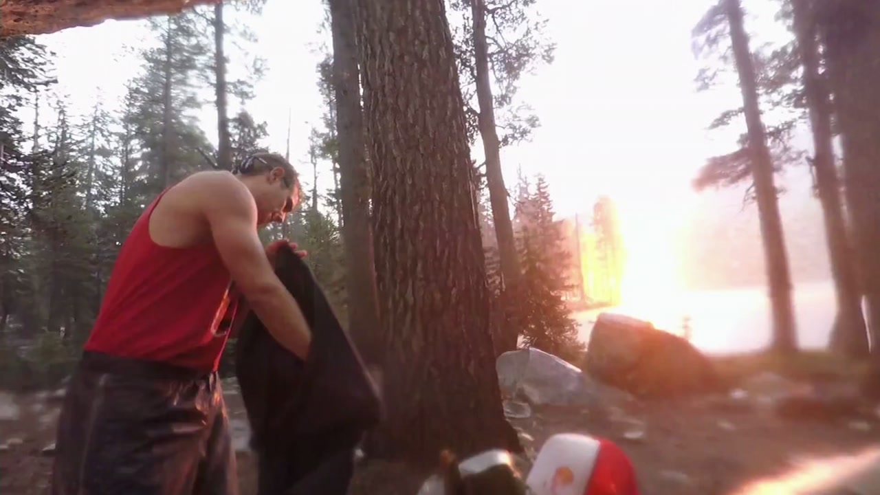 VIDEO: Lightning bolt strikes tree, family at Sequoia National Park