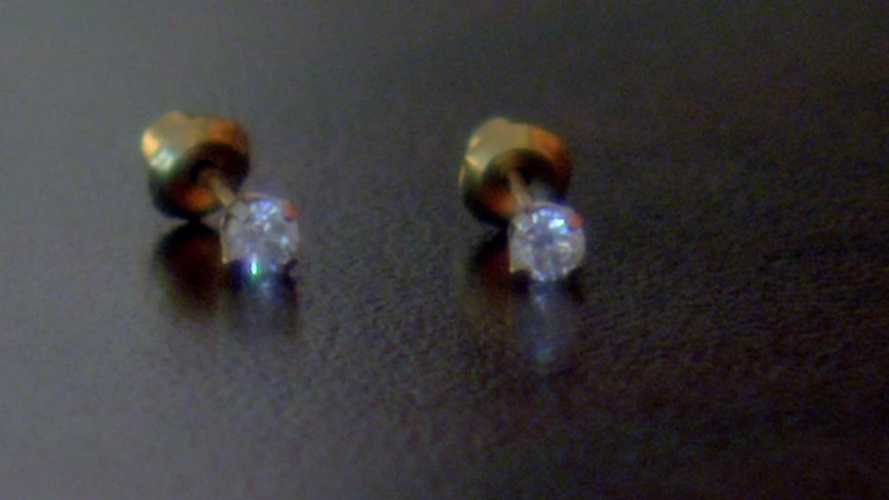Mom: Third-grade son not allowed to wear earrings at Galena Park school