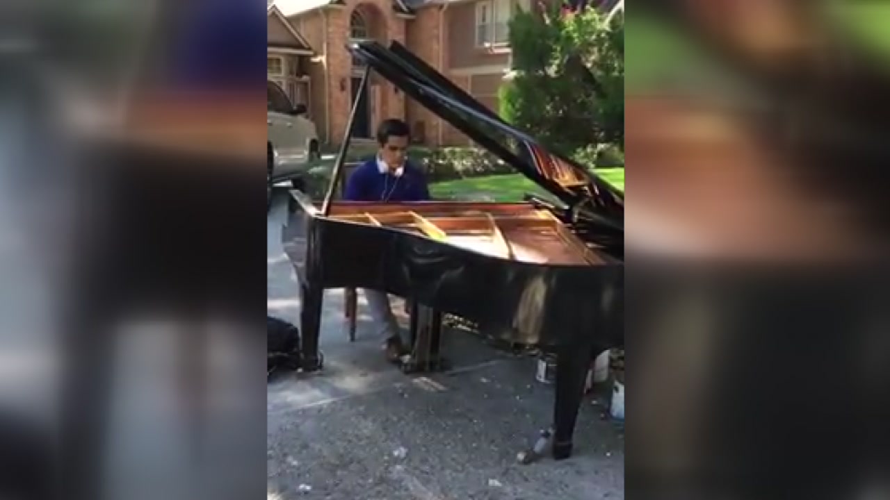 Harvey silences teen's chances in music competition
