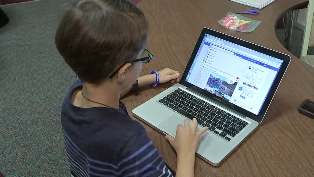 3rd grader raising money for Harvey relief
