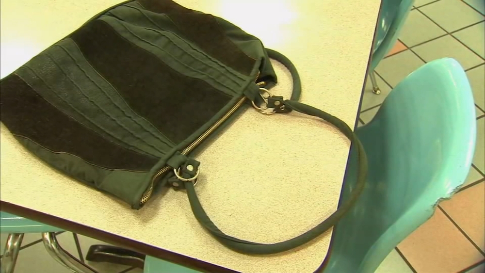 Goodwill worker finds thousands of dollars in donated purse