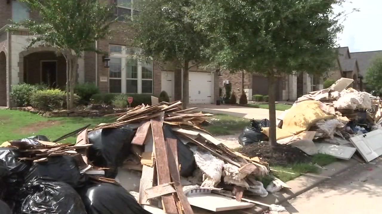 Homeowners suing developer in Sugar Land