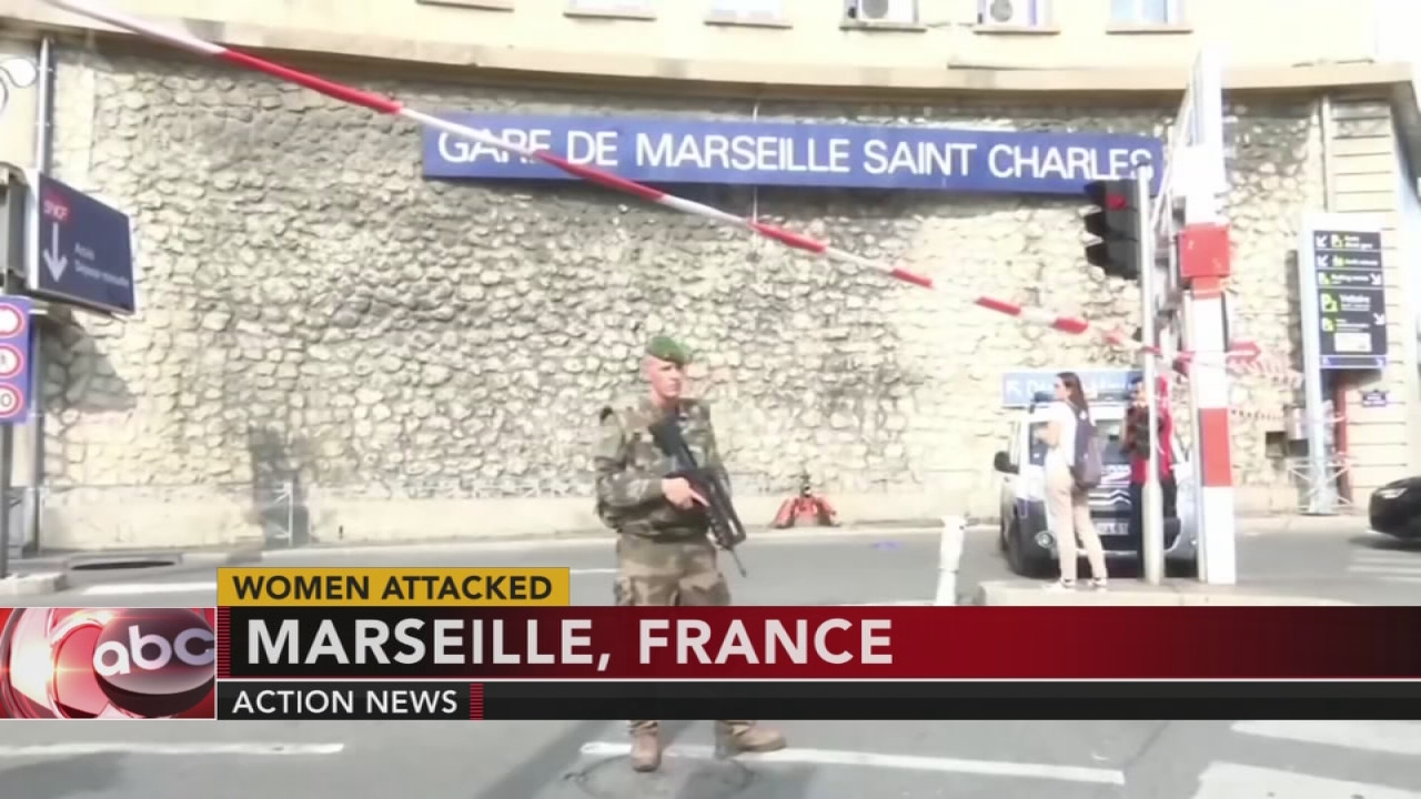 2 women killed in French train station attack