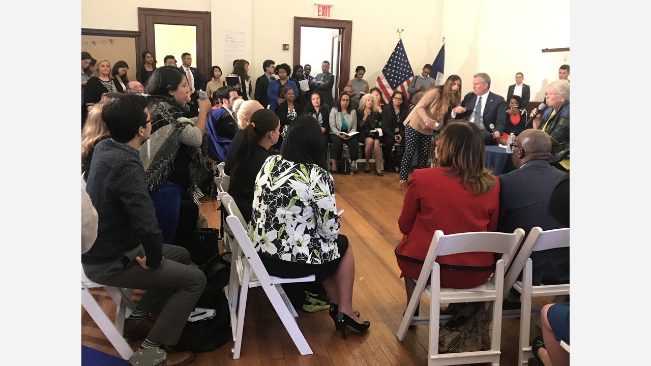 Mayor, schools chancellor hold school safety meeting in wake of deadly Bronx stabbing