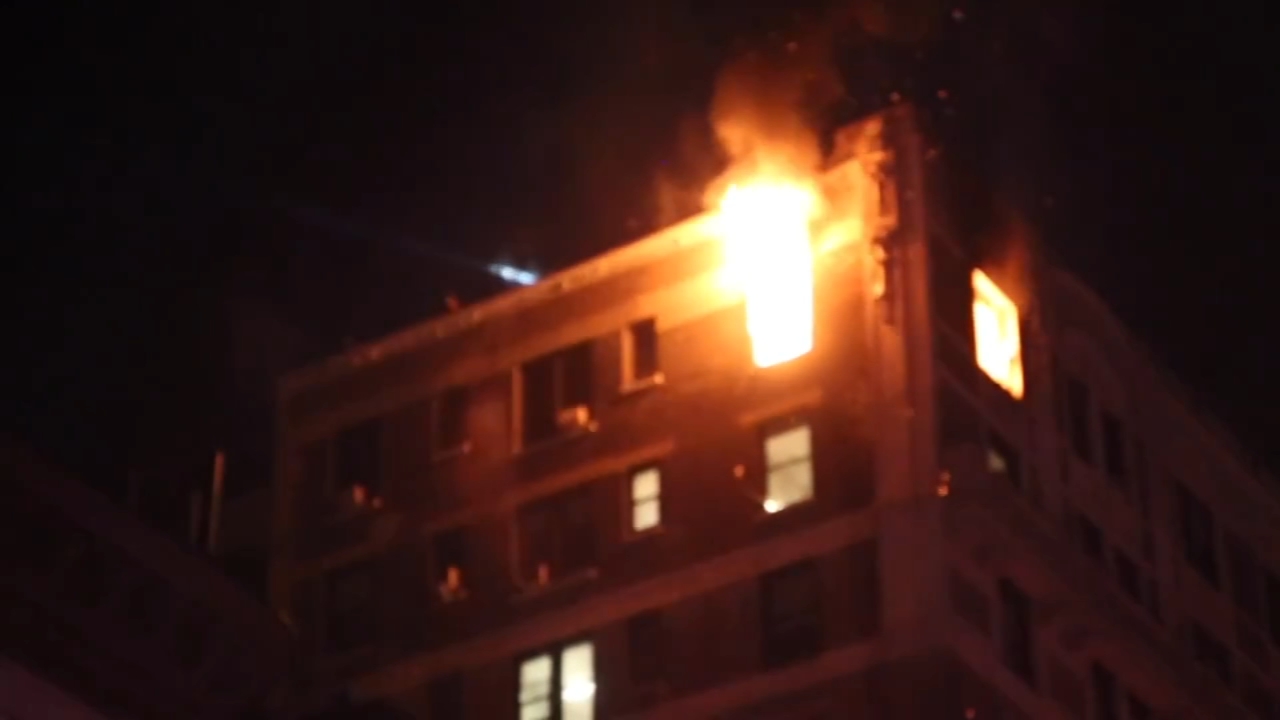 3 FDNY firefighters injured in Upper West Side building fire