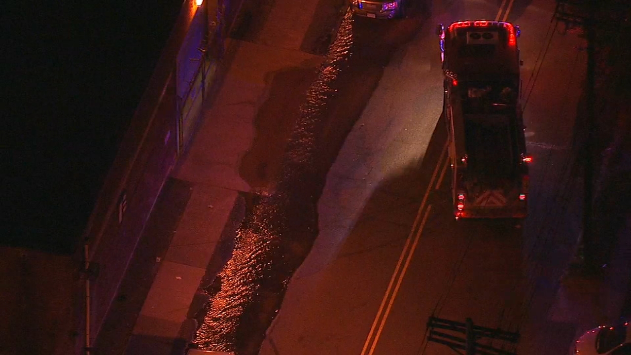 Water main break in Newark
