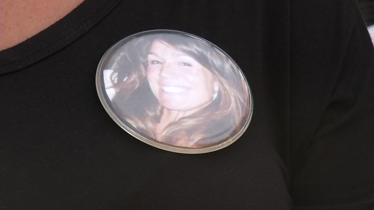 Friends remember Las Vegas shooting victim as the mama of their 'crue'