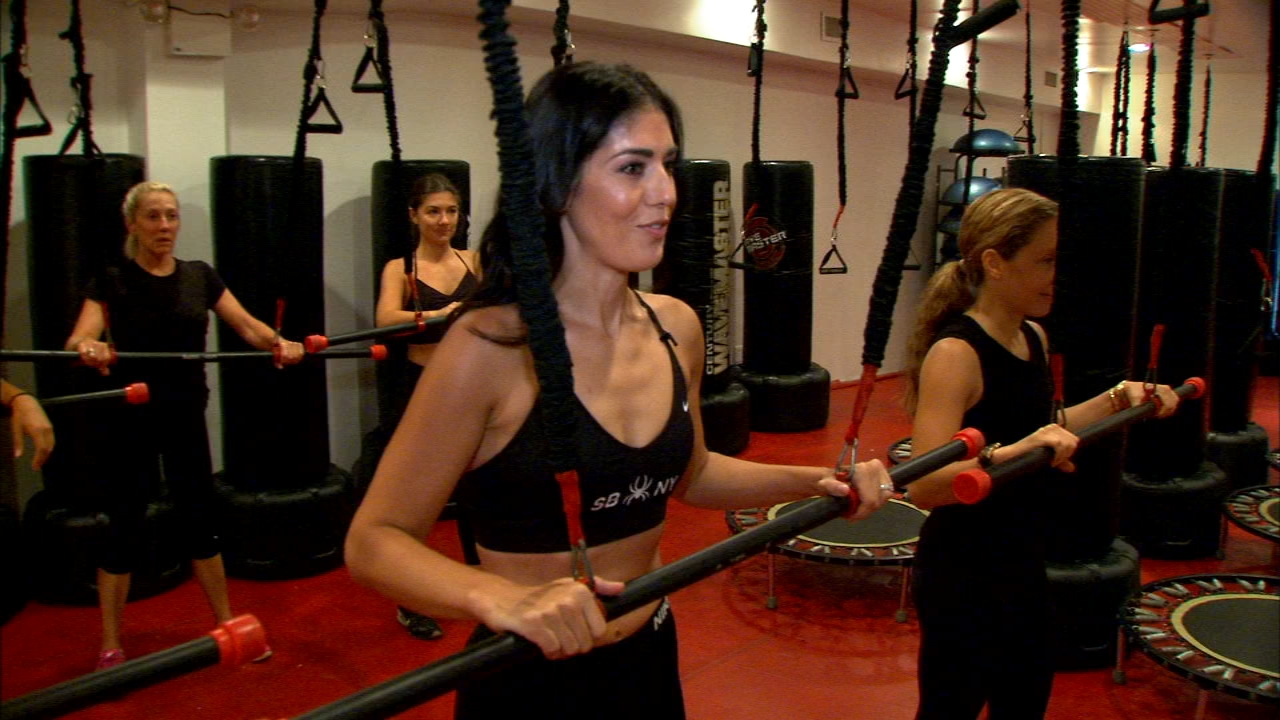New York City mom creates 'Spiderbands' workout apparatus