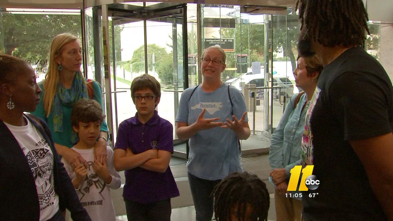Glenn Elementary fighting against school takeover