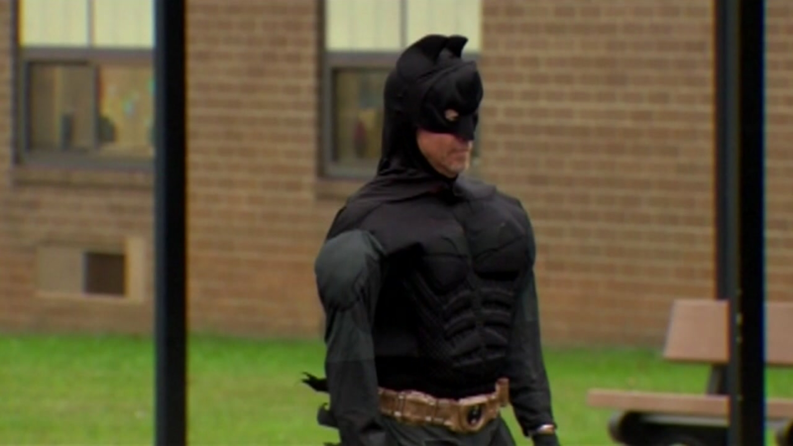 Principal sleeps on school's roof dressed as batman ABC13 Houston