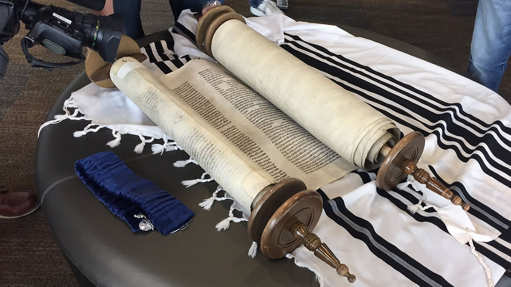 200-year old Torah leaves Bay Area, returns home to Czech Republic