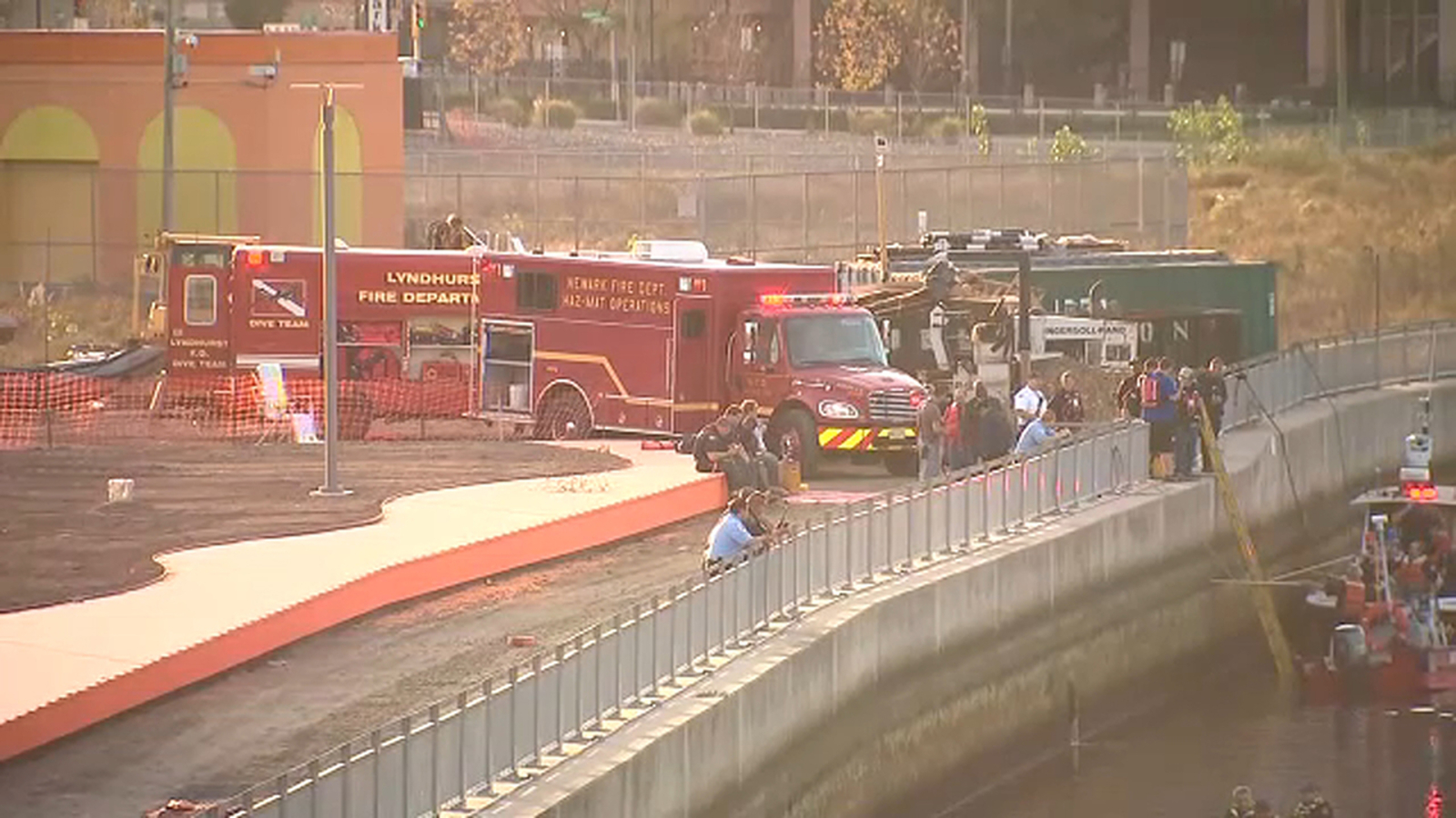 Good Samaritan missing after jumping into Passaic River to save man ...