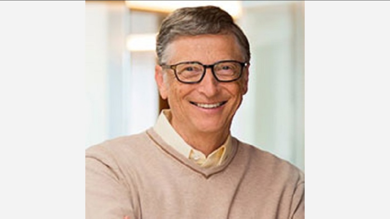 VIDEO Bill Gates is pretty fond of Fresno Unified Schools, he says so