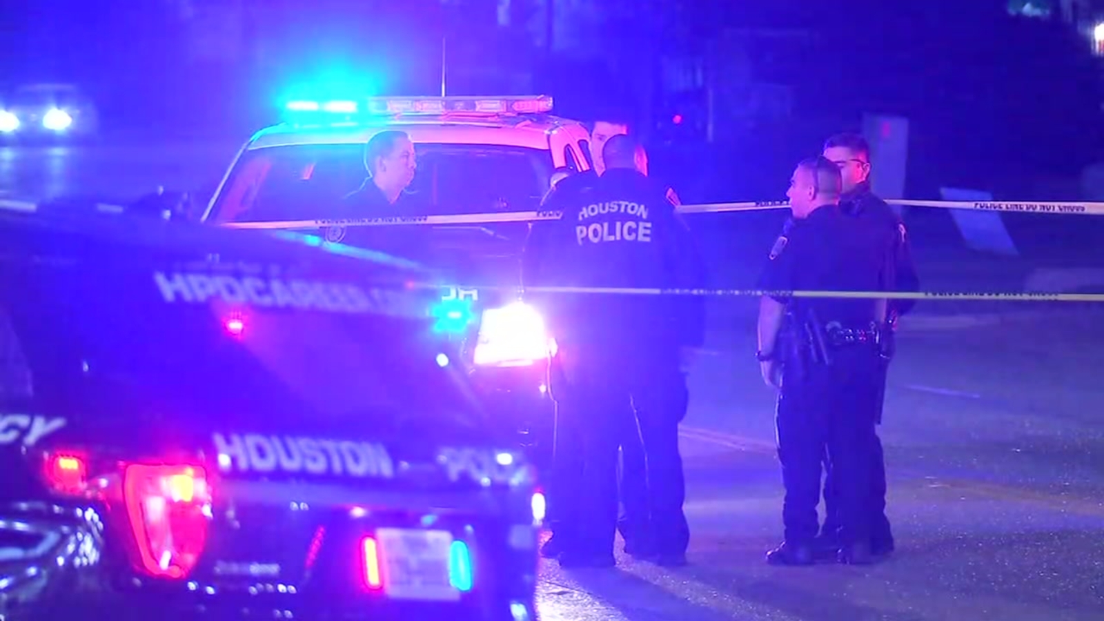 Police: Man dies outside gas station after terrorizing women in SW ...